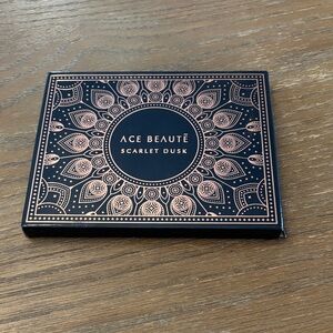 Ace Beaute Scarlet Dusk Eyeshadow Palette